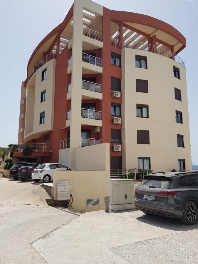 Montenegro - South Cross Apartman Dobra Voda Kültér fotó