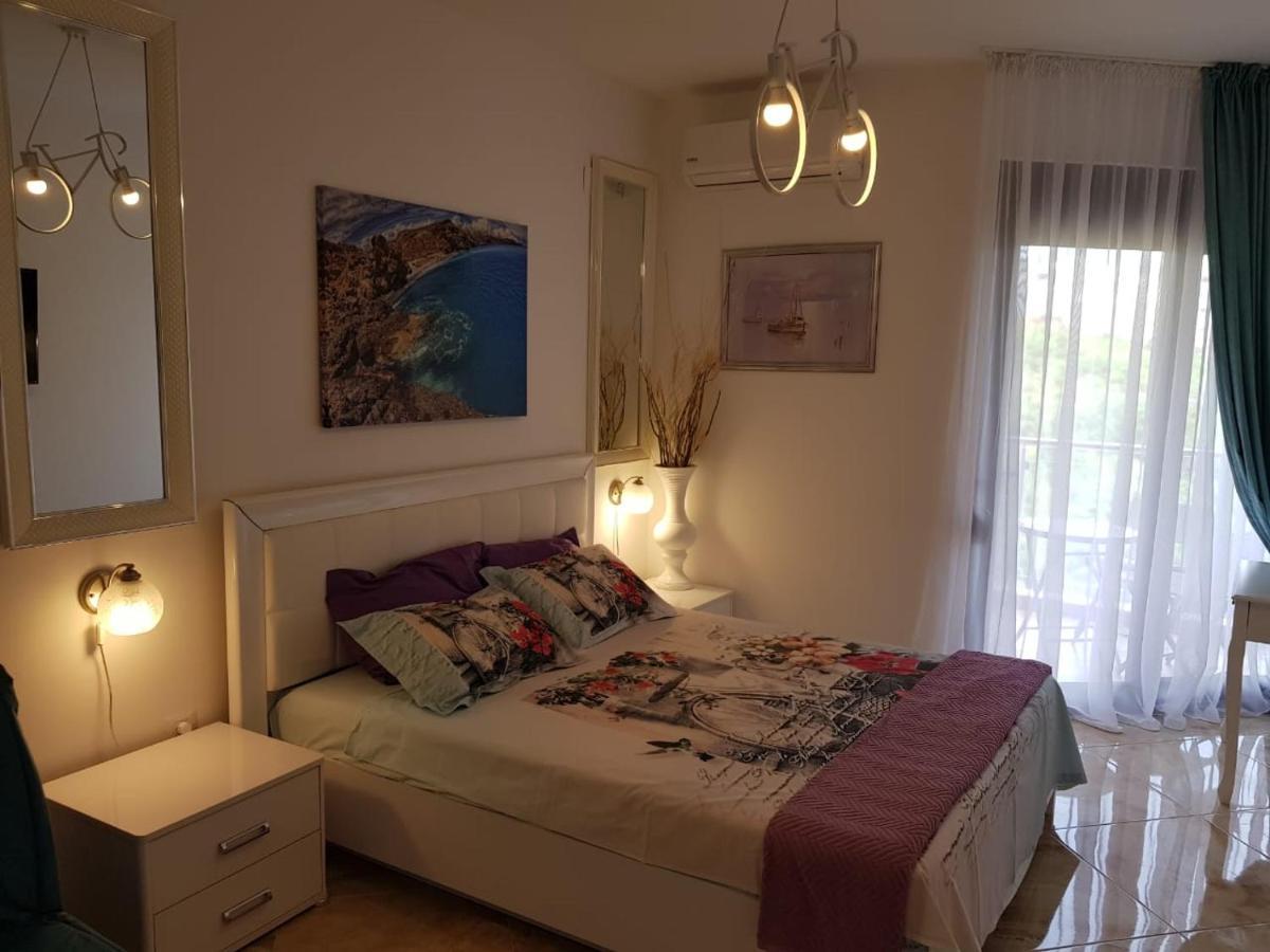 Montenegro - South Cross Apartman Dobra Voda Kültér fotó