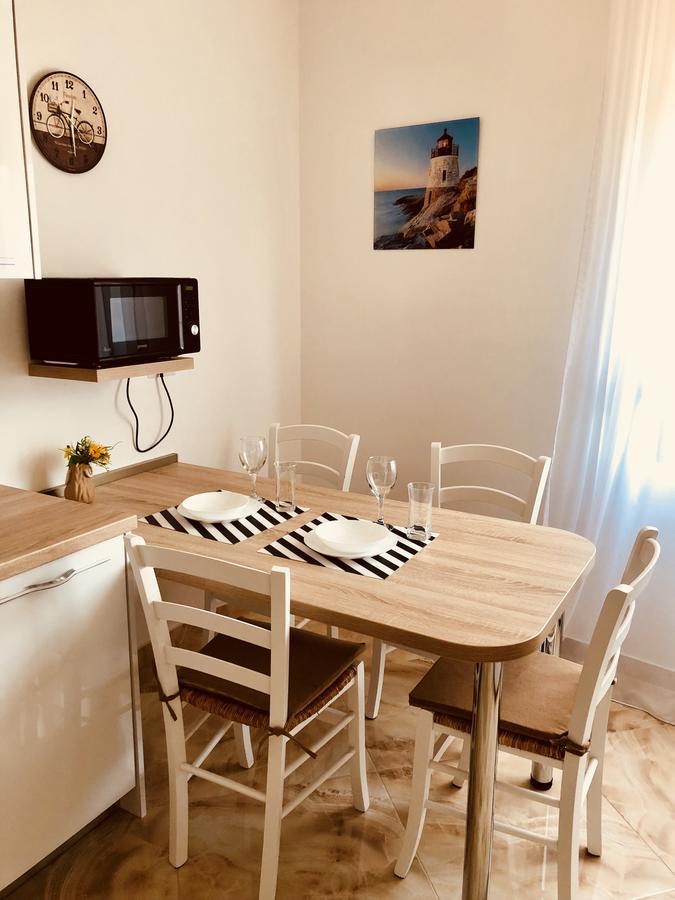 Montenegro - South Cross Apartman Dobra Voda Kültér fotó