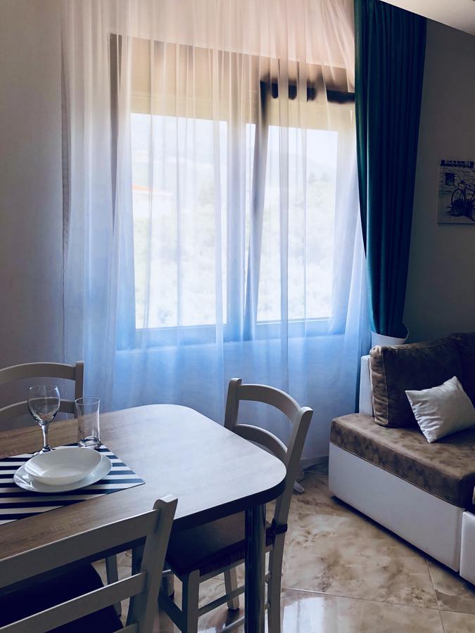 Montenegro - South Cross Apartman Dobra Voda Kültér fotó