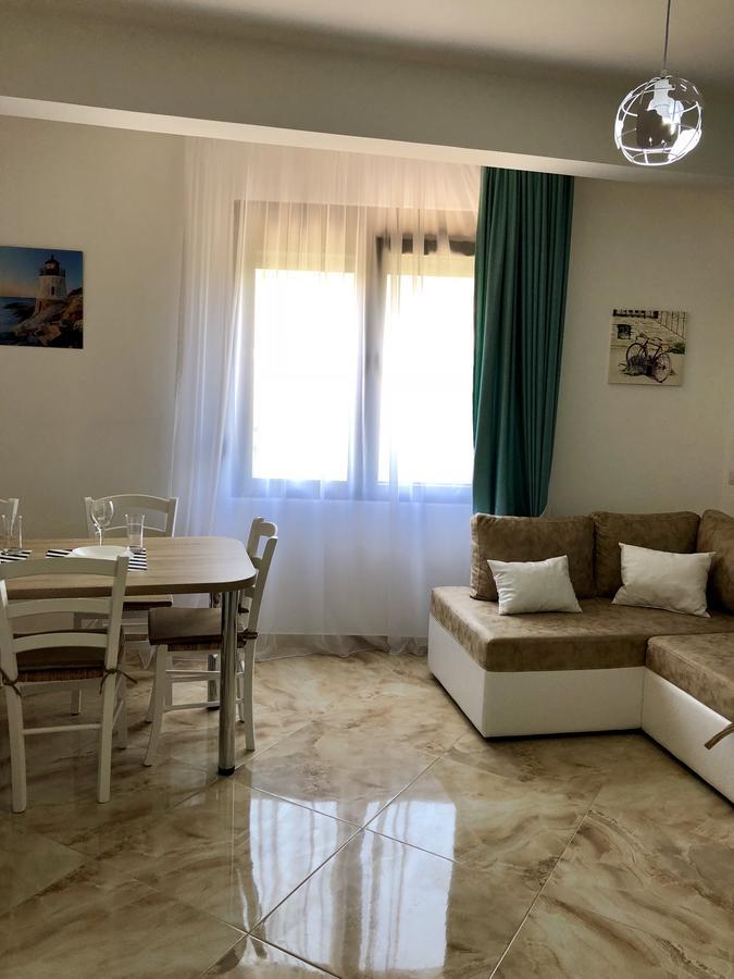 Montenegro - South Cross Apartman Dobra Voda Kültér fotó