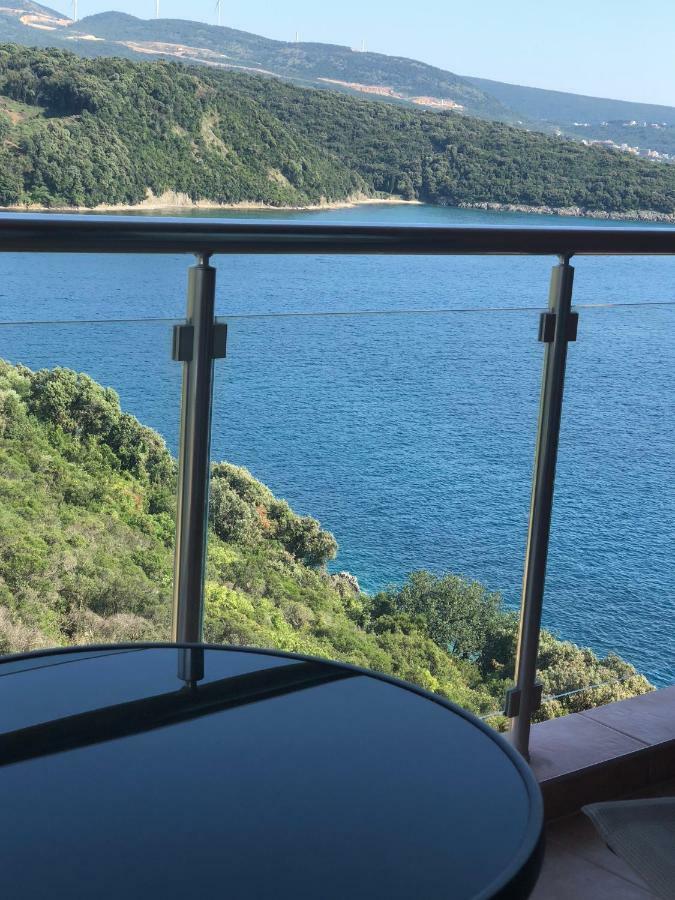Montenegro - South Cross Apartman Dobra Voda Kültér fotó
