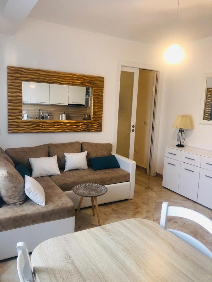 Montenegro - South Cross Apartman Dobra Voda Kültér fotó