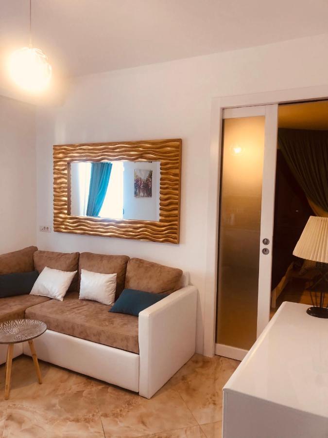 Montenegro - South Cross Apartman Dobra Voda Kültér fotó