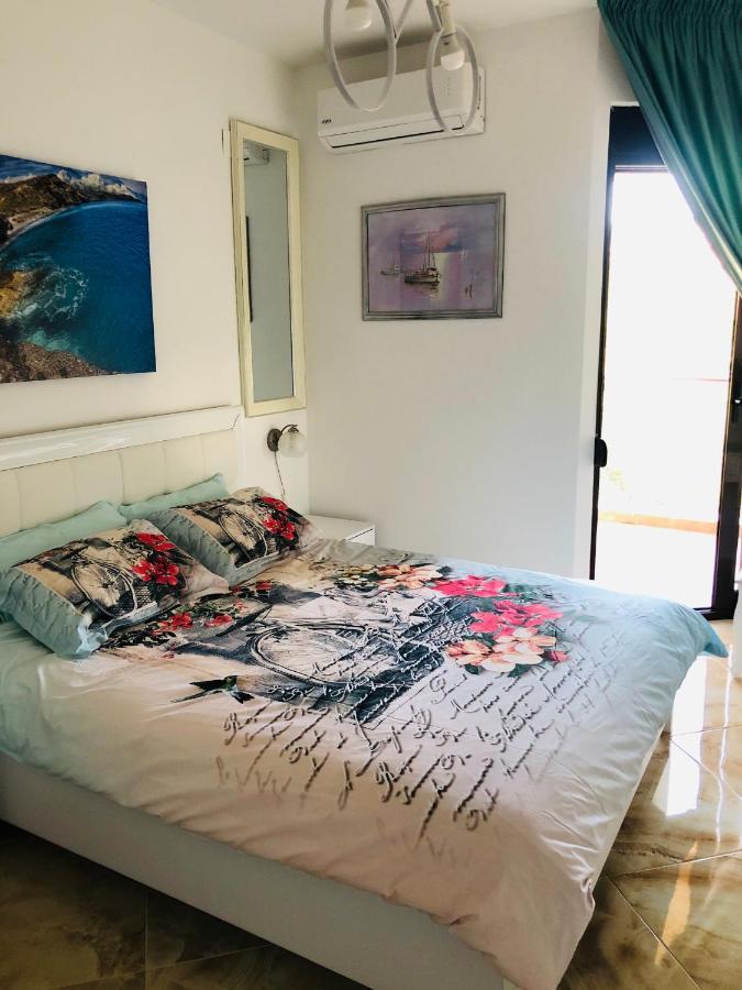 Montenegro - South Cross Apartman Dobra Voda Kültér fotó